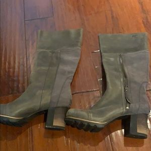 Sorel boots...never worn.  Size 9